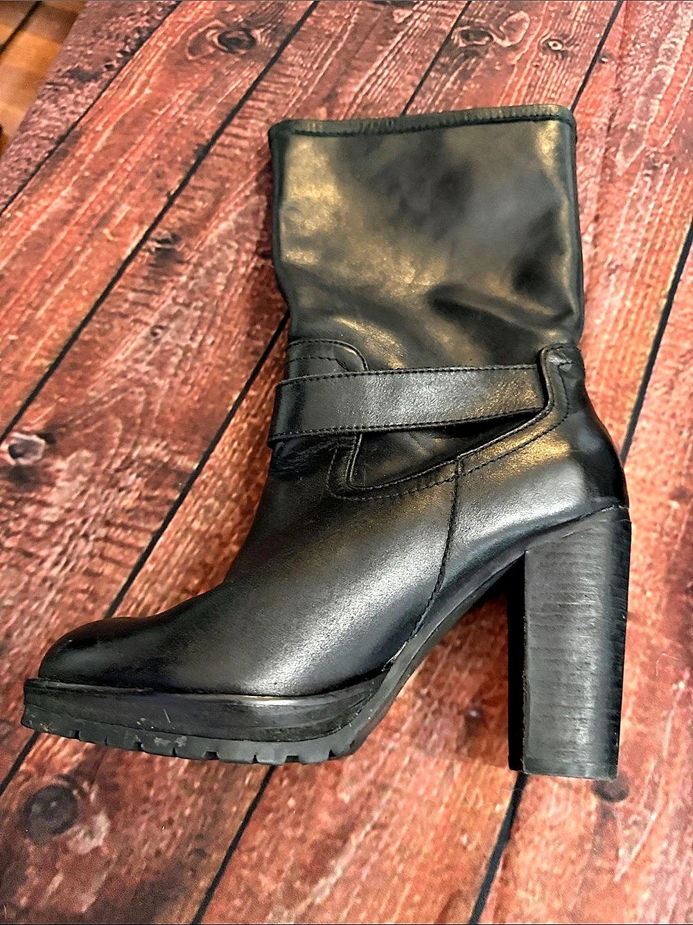 Donald J Pliner Black Buckle Platform Heeled Boots - Picture 5 of 9